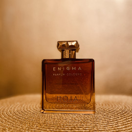 Enigma Parfum Cologne - Roja Parfums